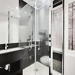 Renovated And Modern 4bd For 12 Guests Paris